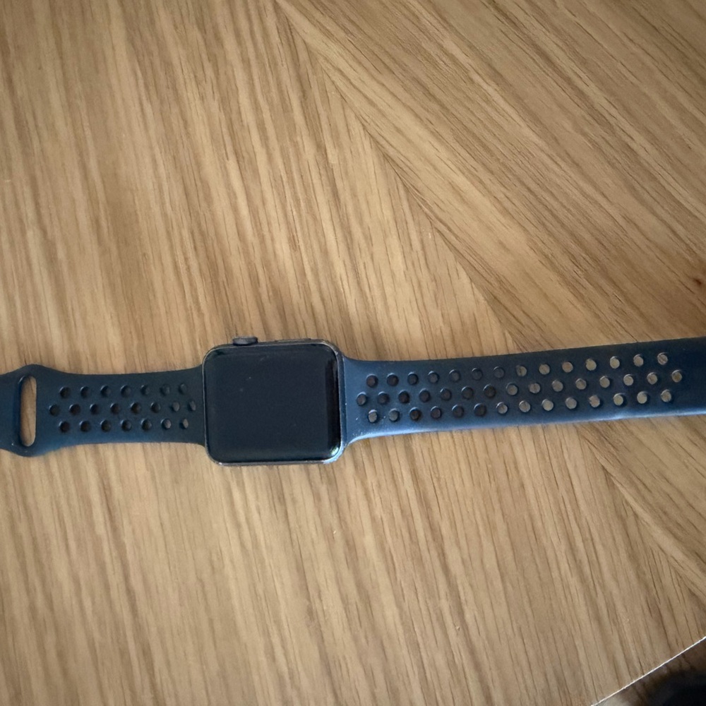 Apple series 3 watch with Nike band